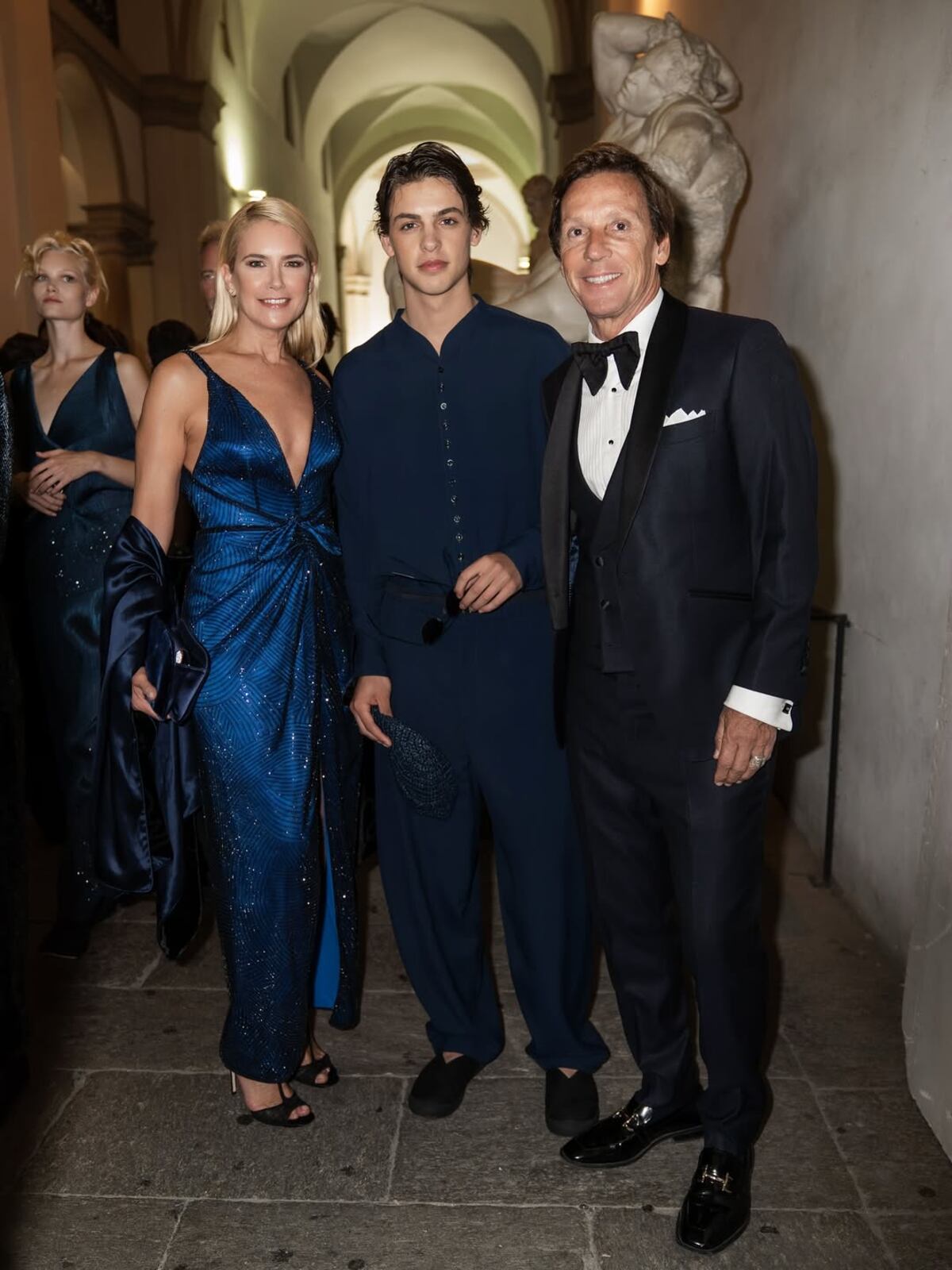 Benicio debutó como modelo en la Semana de la Moda en Milán, con la firma Armani.