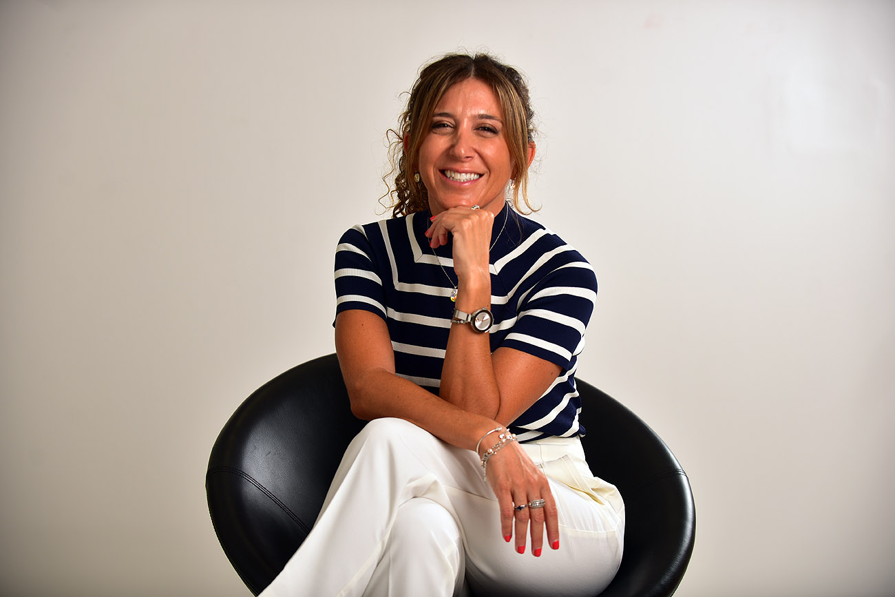 Laura Jure, ministra de Desarrollo Social de Córdoba, en el programa Voz y Voto. (Nicolás Bravo / La Voz)