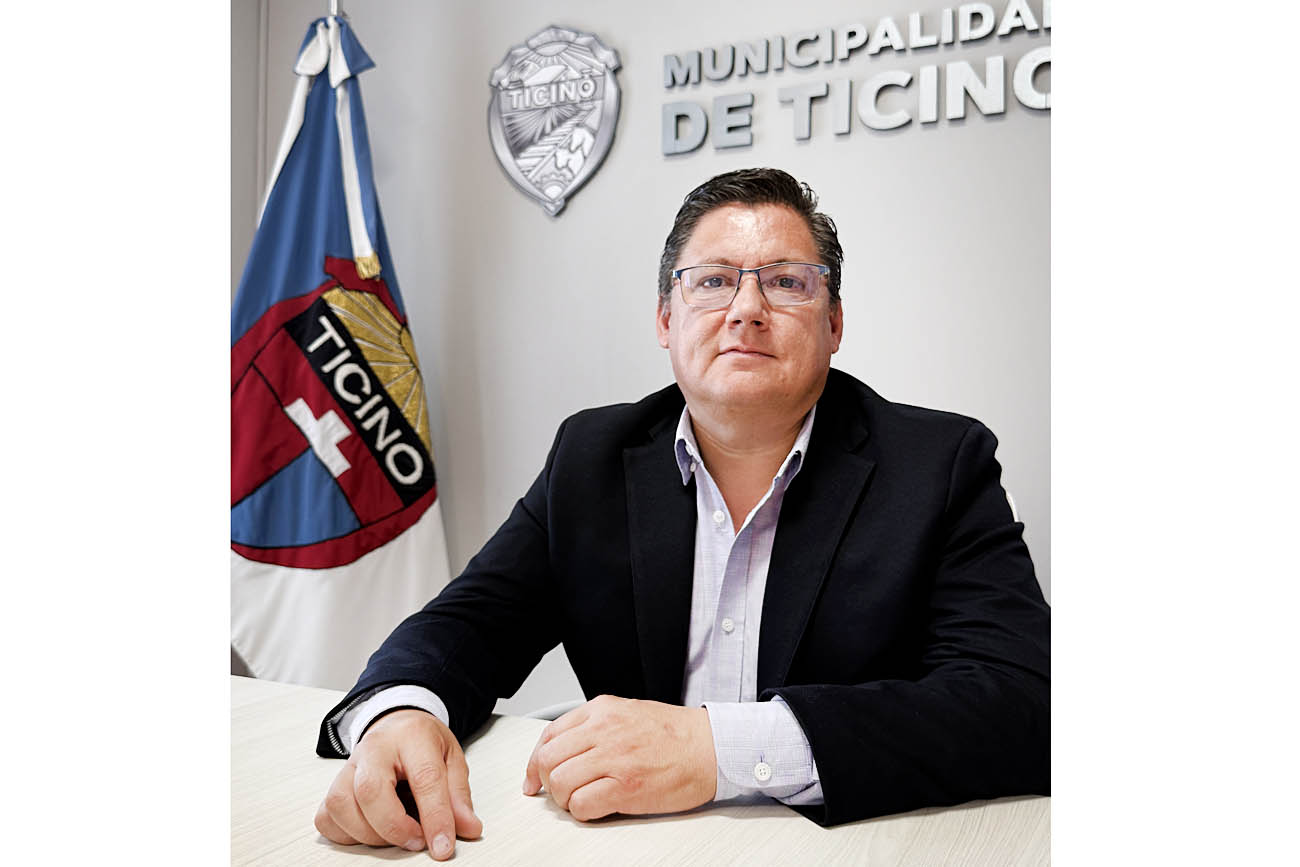 Gabriel Cañas, Intendente de Ticino.