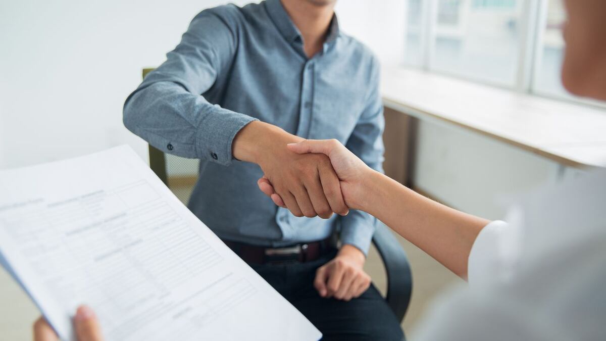 Puestos de trabajo disponibles en distintos bancos del país