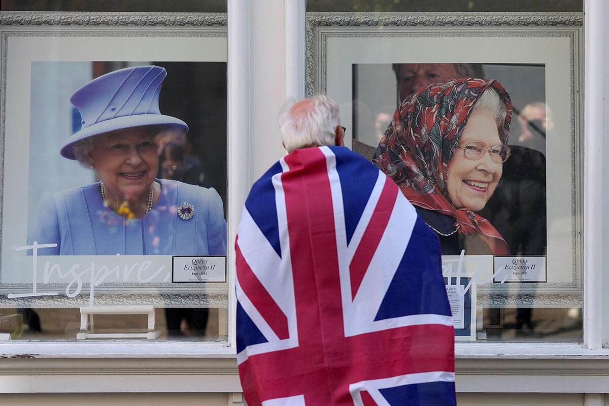 Inglaterra despide a su reina (AP).