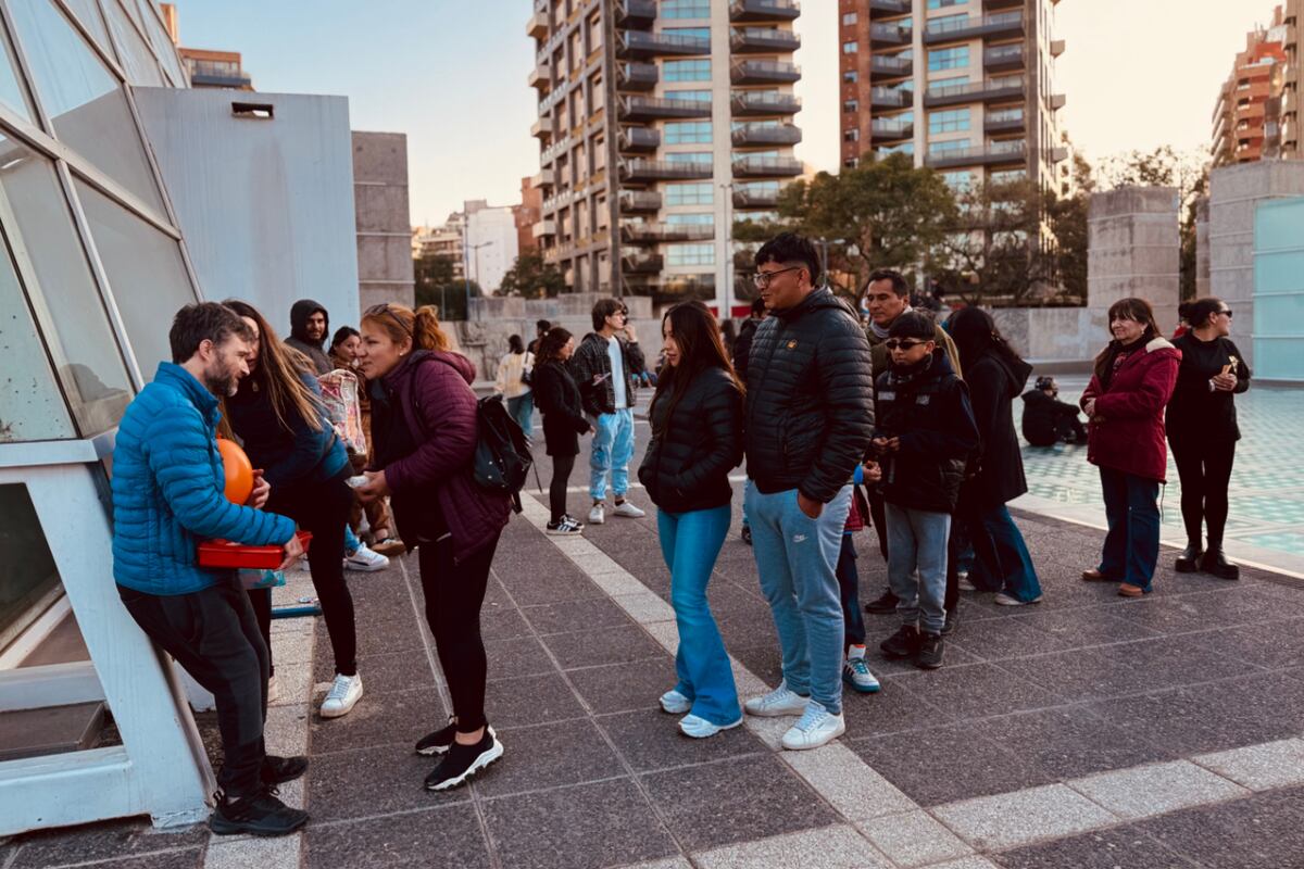 Córdoba. El sunset tuvo una misión clara: ayudar. (La Voz)