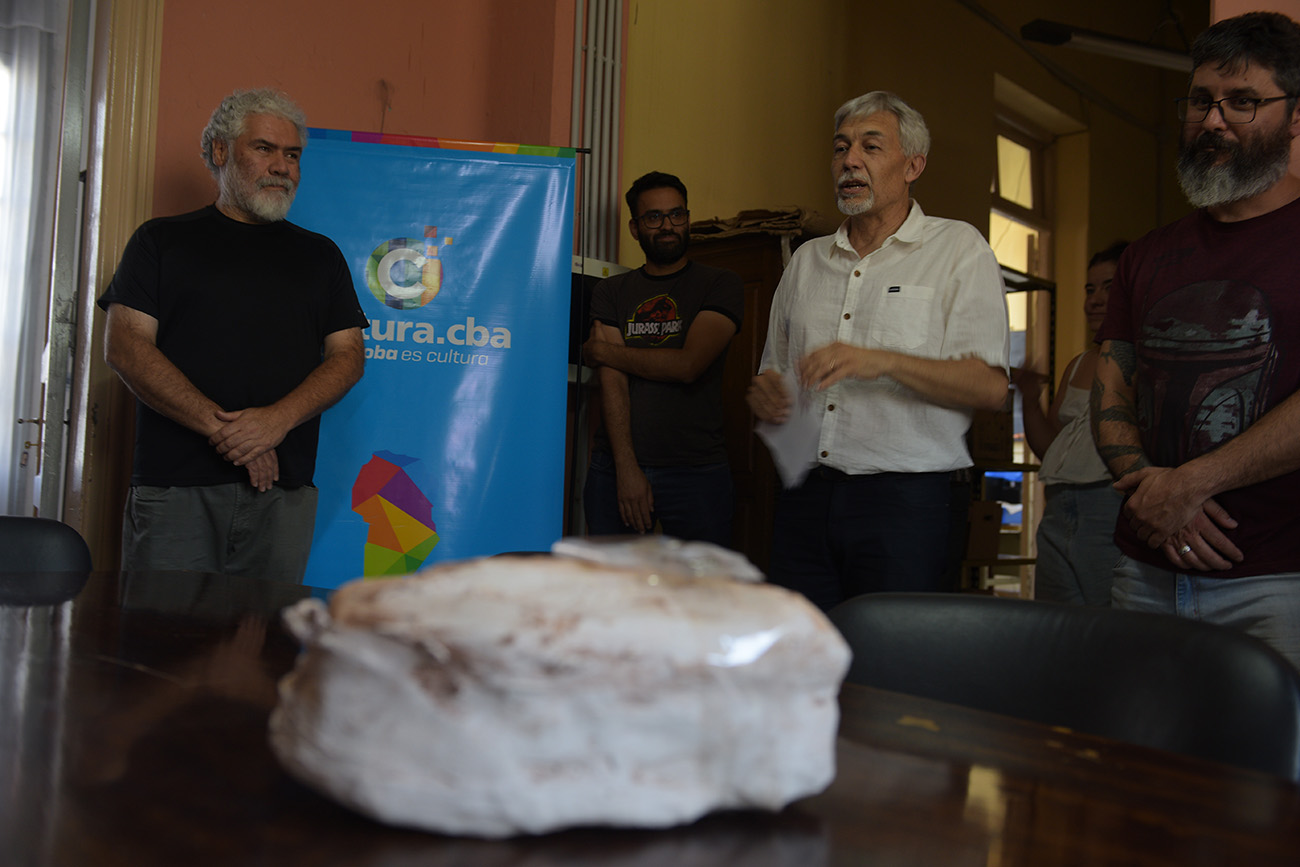 Presentan un hallazgo de gran potencial paleontológico en Sierra de Copacabana, Pajarillo y Masa en las cercanías de Ongamira. (José Gabriel Hernández / La Voz)