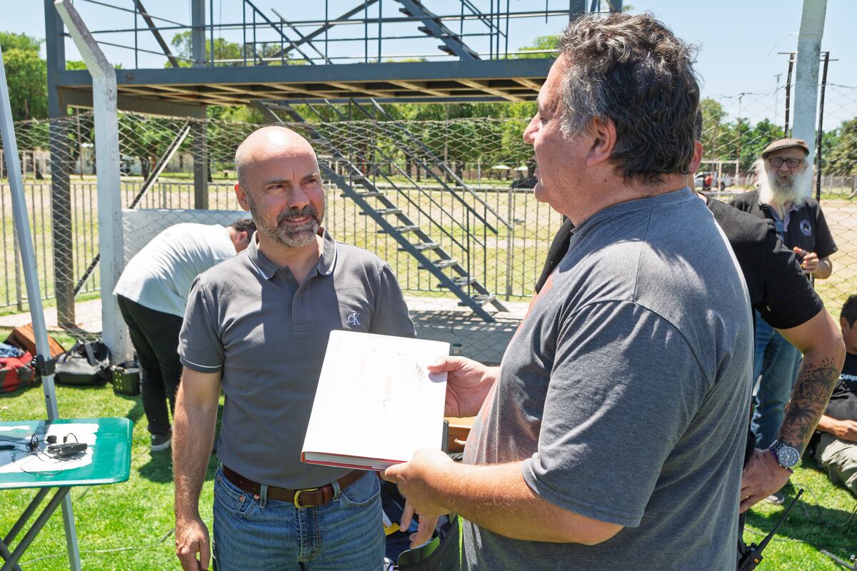 La cancha Osvaldo Ardiles de la ciudad Deportiva de Instituto fue escenario de una propuesta que promueve el pensamiento crítico desde el deporte, con apoyo de la Dirección General de Juventud. (Prensa Instituto)