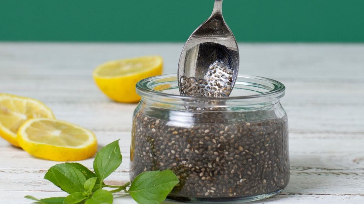 Semillas de chía hidratadas: qué dice la ciencia sobre el gel y sus beneficios digestivos