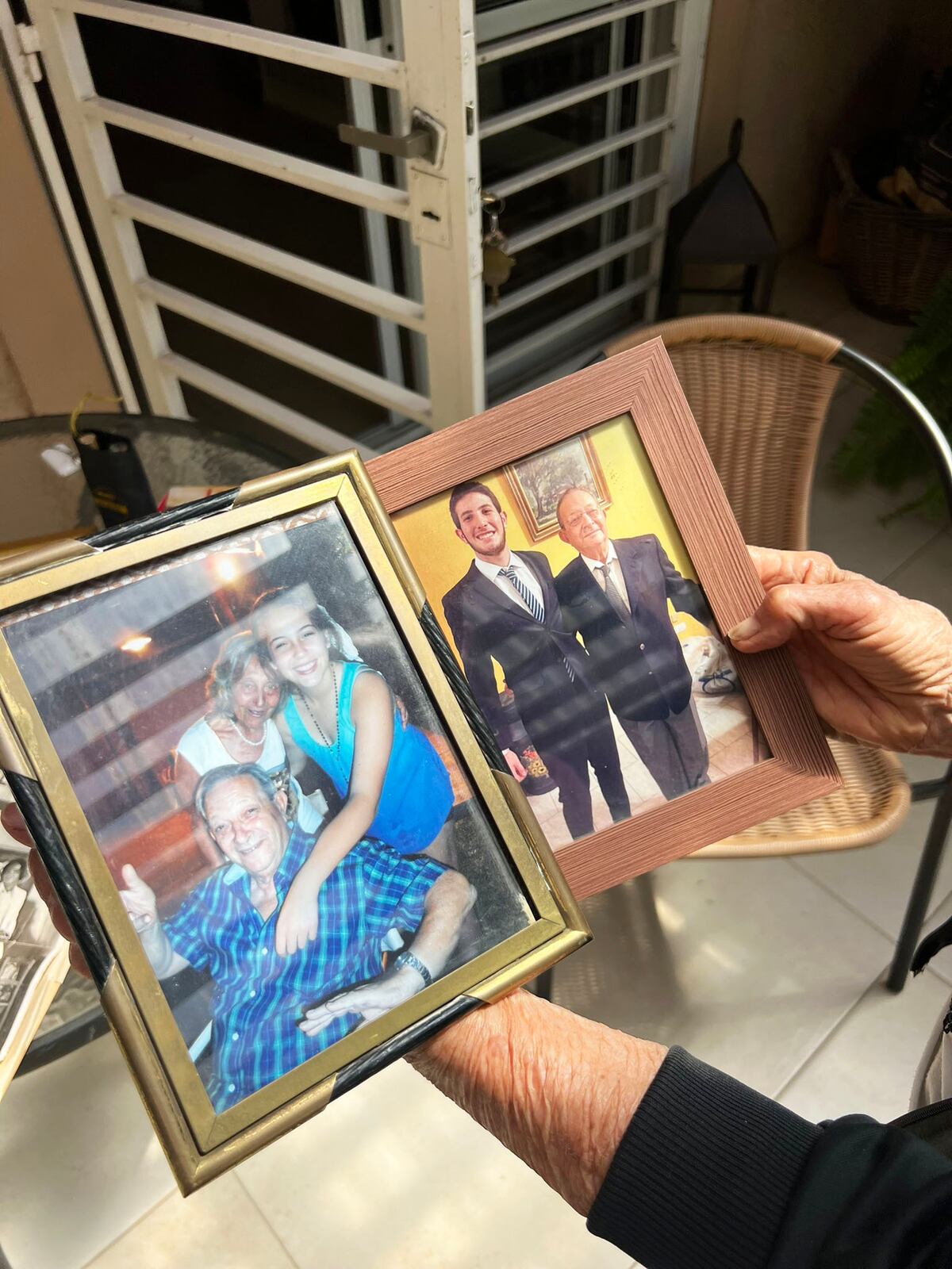 Archivo de la familia del creador de Los Lomitos, la primera lomitería de Córdoba que funcionó desde 1966 hasta 2000.