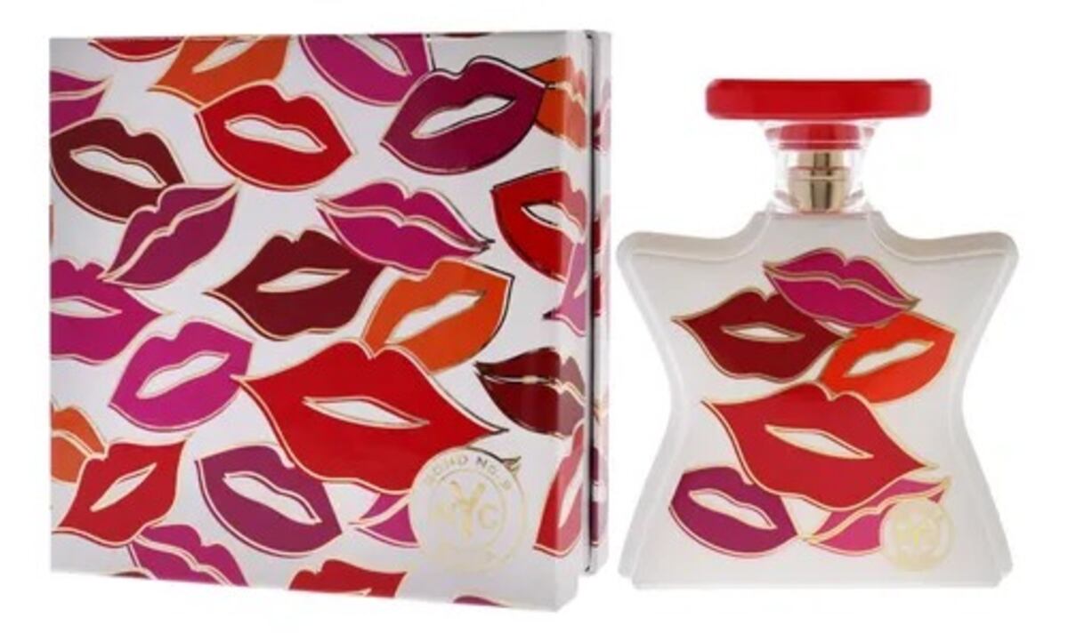 El secreto mejor guardado de la China Suárez sus perfumes favoritos y precios actualizados