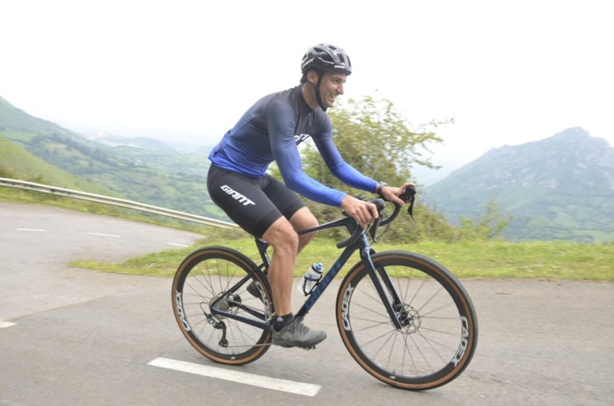 Lionel Scaloni regresa a Córdoba como ciclista y será parte del Desafío al Río Pinto 2025.