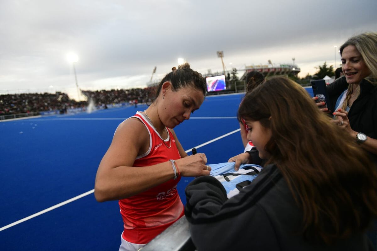 Soledad García en la inauguración de la nueva cancha de hockey Soledad García, en el estadio Kempes. (Javier Ferreyra/La Voz)