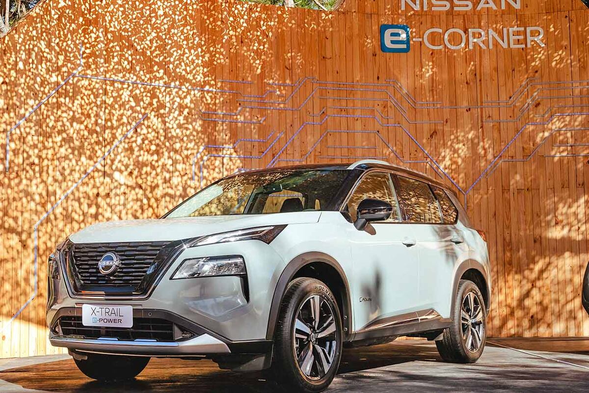 El sistema E-Power se compone de un motor eléctrico y se combina con motor a gasolina, cuya función es alimentar las baterías sólo cuando sea necesario.