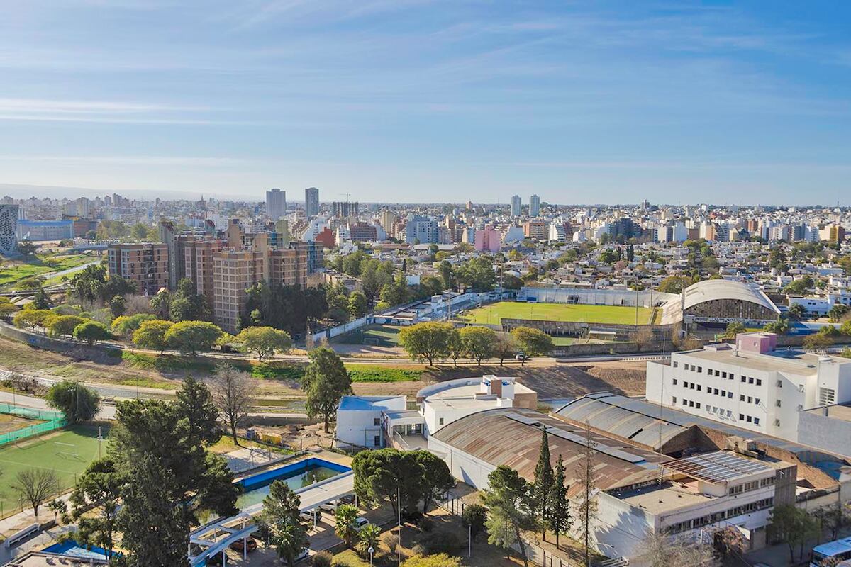 En abril pasado el Índice Construya (IC) que mide la evolución de los volúmenes vendidos al sector privado de los productos para la construcción que fabrican las empresas que lo conforman registró una recuperación de 10,44% mensual desestacionalizada, mientras que en la comparación interanual reportó una suba de 25,8%.