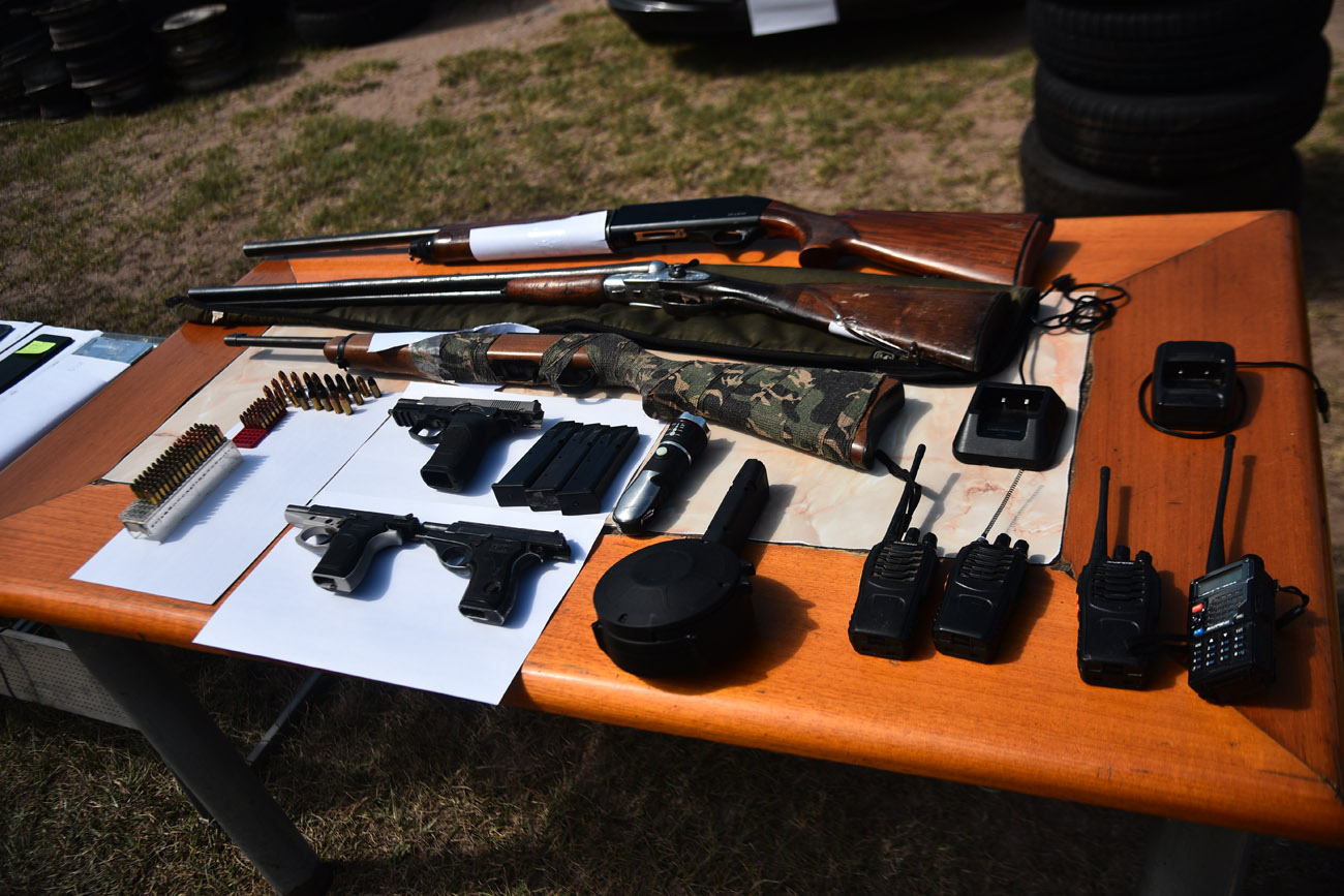 Un total de 17 personas fueron detenidas este miércoles por la mañana en un megaoperativo en las ciudades de Córdoba, Cosquín y La Falda tras 53 allanamientos en una causa por robo de autos, según informaron fuentes policiales. (Pedro Castillo / La Voz)