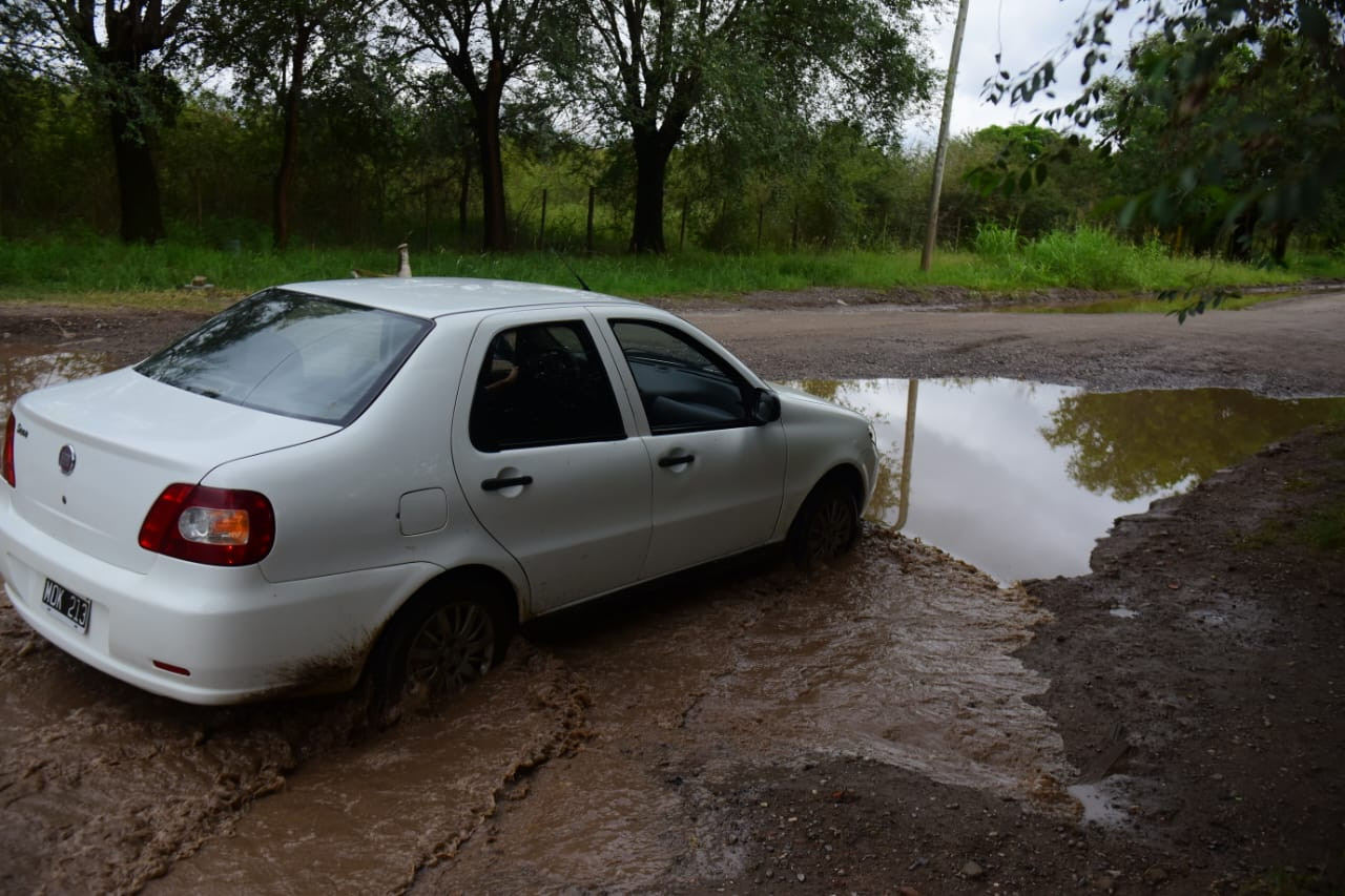 Los colectivos no ingresan a Quintas de Ferreyra por el mal estado de las calles. (José Gabriel Hernández / La Voz)