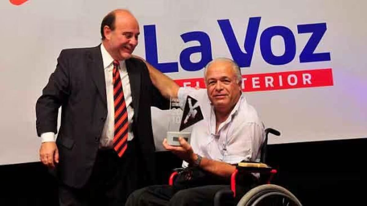 Juan Carlos Rizzuto fue distinguido por el premio Trayectoria de La Voz en 2010. Falleció este miércoles a los 82 años. (La Voz / Archivo)