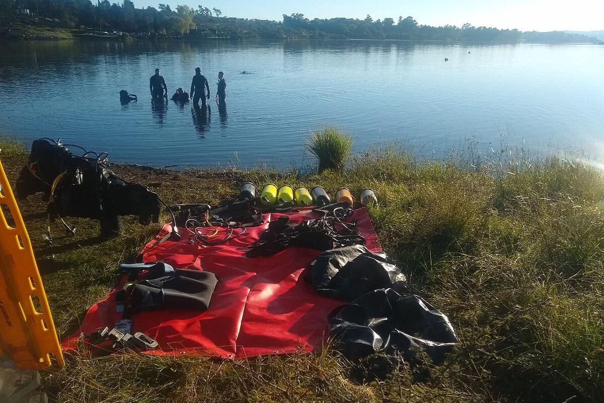 Operativo. Amplio despliegue en el río Espinillos (Policía)