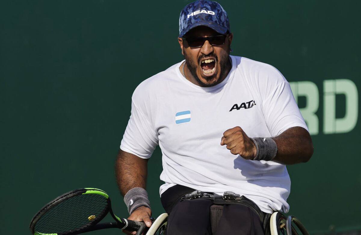 Agustín Ledesma, integrante del equipo argentino de tenis en silla de ruedas. (@AATenis)
