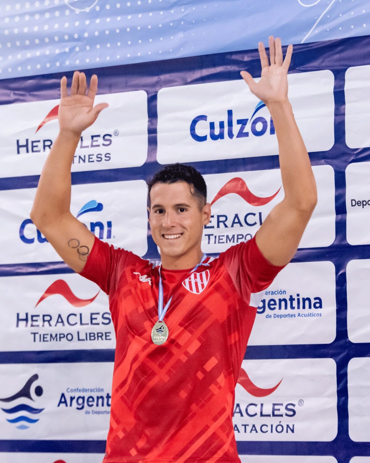 Santiago Grassi puso una pausa en su carrera, estuvo 18 meses sin nadar, este año volvió y se clasificó a Santiago 2023. (Prensa Cadda)