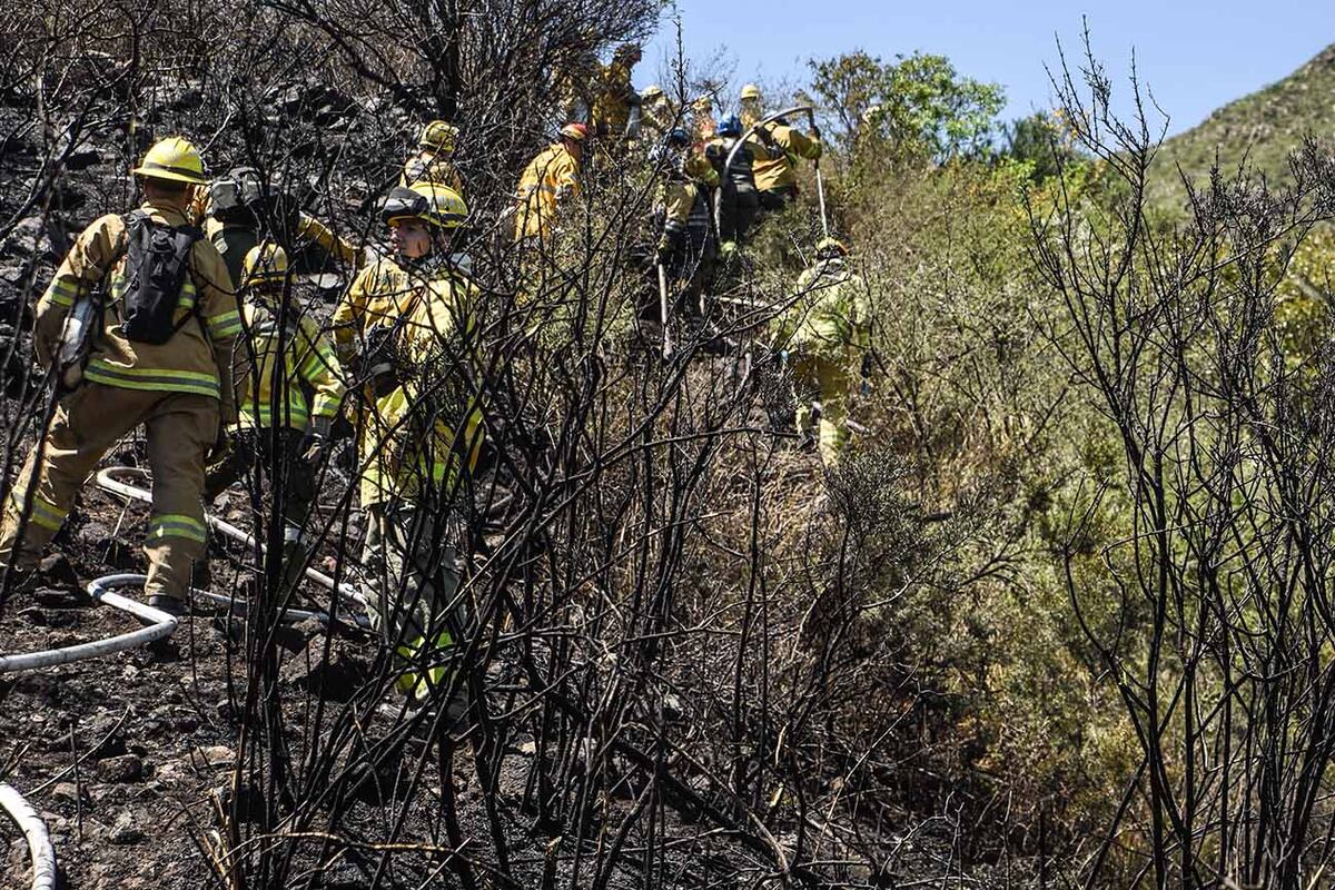 Incendio en Villa Giardino . La Voz