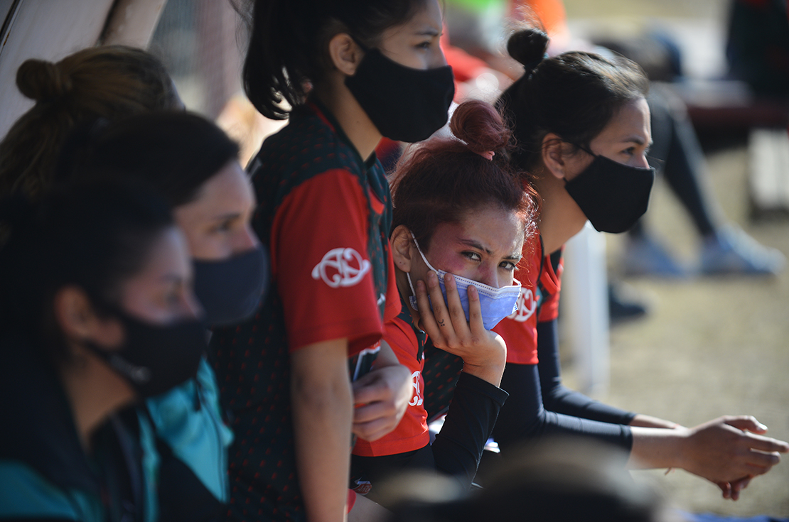 La vuelta del fútbol femenino en Córdoba. (José Gabriel Hernández)