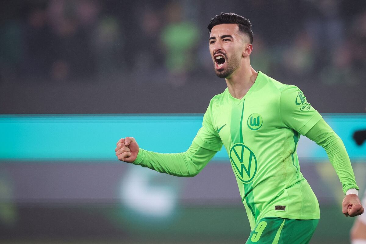 Mohamed Amoura de Argelia, el goleador de los africanos  (SGF).