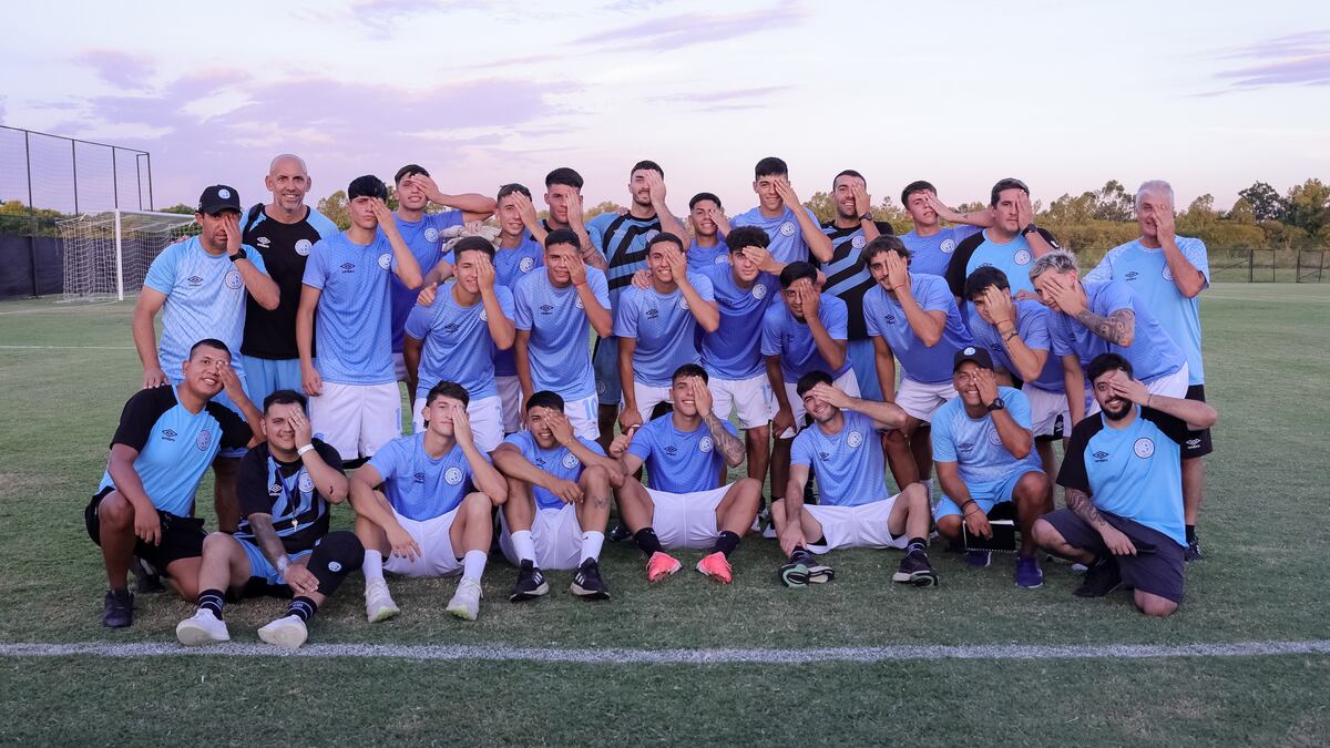 Los juveniles de Belgrano en Paraguay van en busca del pase (Prensa Belgrano).