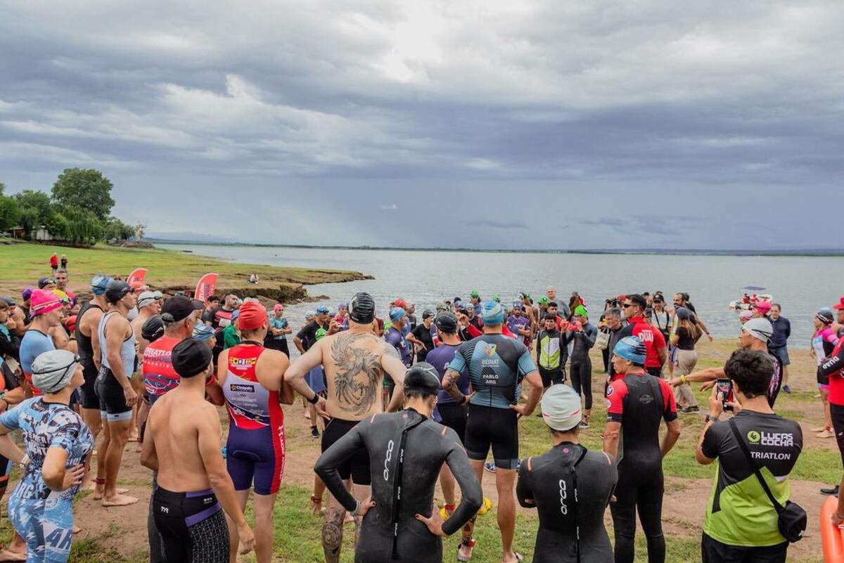 Triatlón del Lago 2024, en Villa Rumipal (Gentileza Asociación Cordobesa de Triatlón - Milagros Yorio)