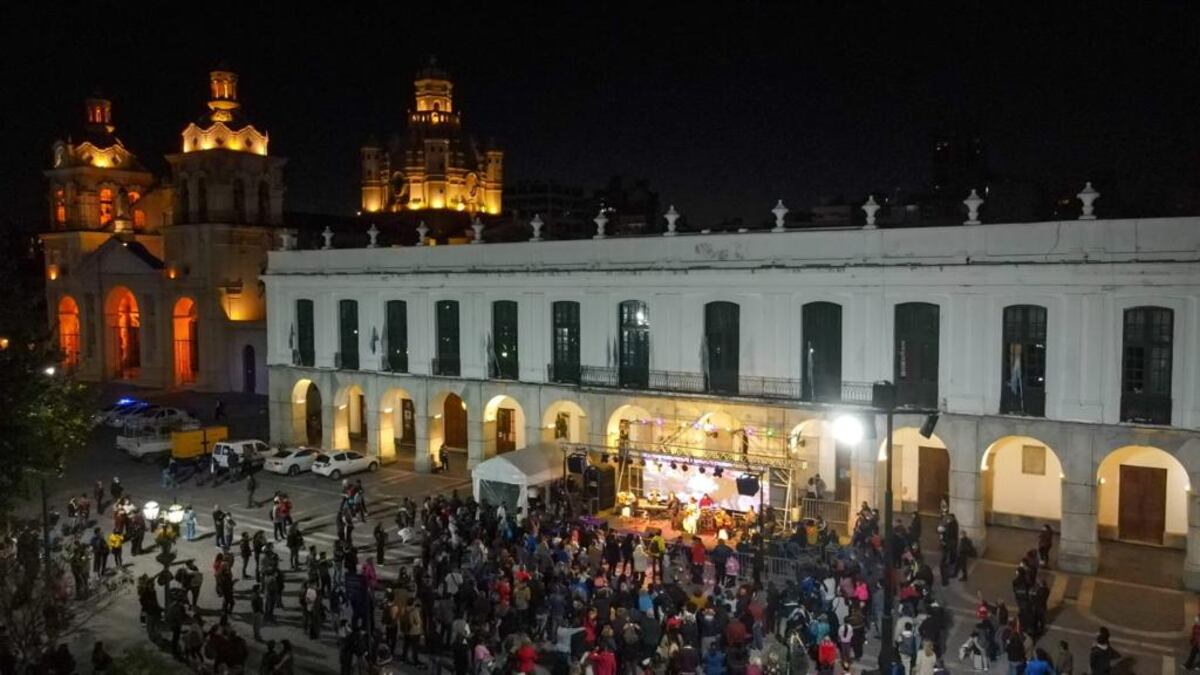 Se realizará una nueva edición de La noche de las Peatonales en Córdoba. (Turismo Municipalidad de Córdoba).