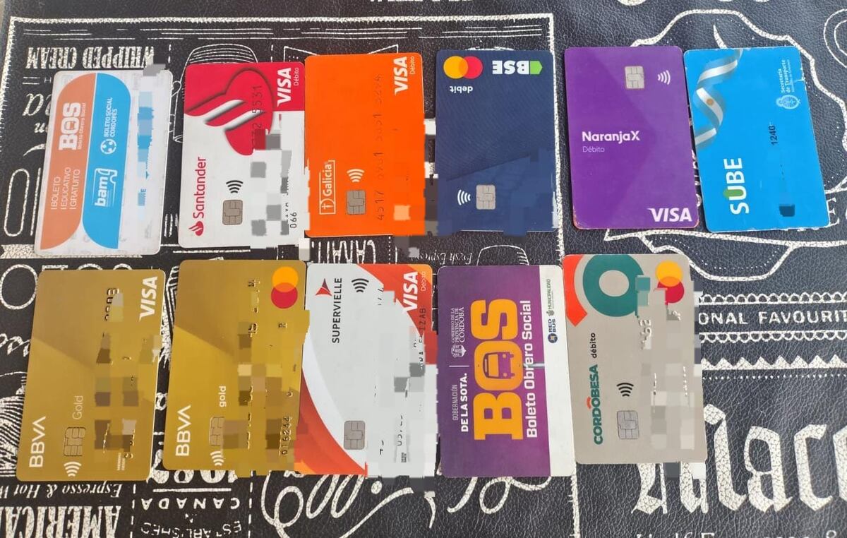 Córdoba: lo detuvieron por robar tarjetas para hacer compras y estafar a las víctimas
