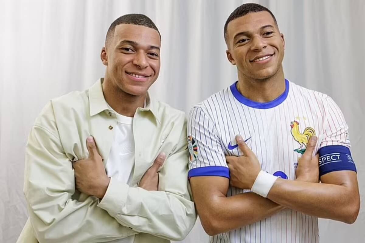 Mbapé conoce a su doble de cera en Madame Tussauds.
