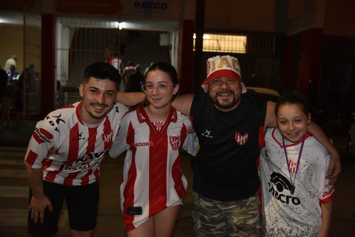 Cara 'e Cancha de Instituto antes del partido con Vélez por la Copa de la Liga Profesional. (Facundo Luque / La Voz)