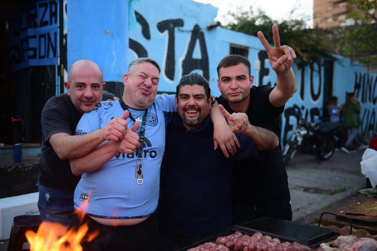Cara 'e Cancha de Belgrano en la previa del partido con San Martín de San Juan en el Gigante de Alberdi. (José Gabriel Hernández / La Voz)