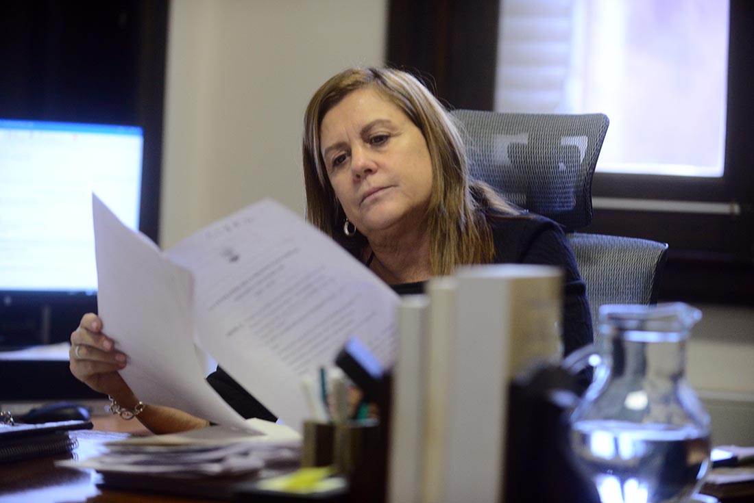 Movimiento. Bettina Croppi deja su despacho de adjunta en el Ministerio Público y asume como procuradora del Servicio Penitenciario. (José Gabriel Hernández / La Voz)