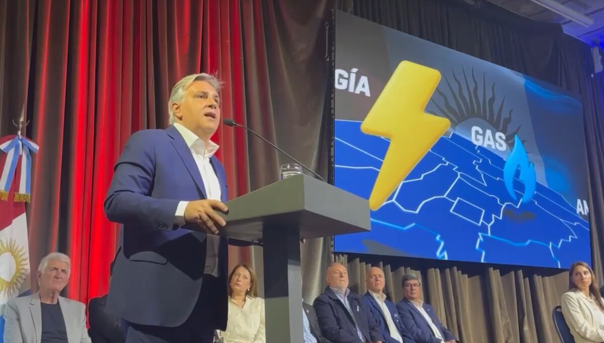 Martín Llaryora durante el acto.