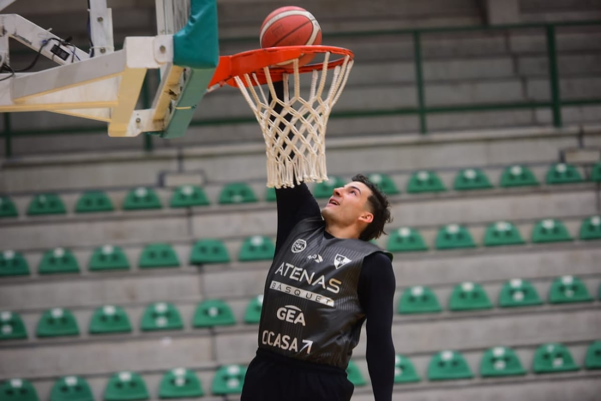 Atenas comenzó su pretemporada para una nueva Liga Nacional. (José Hernández / La Voz).