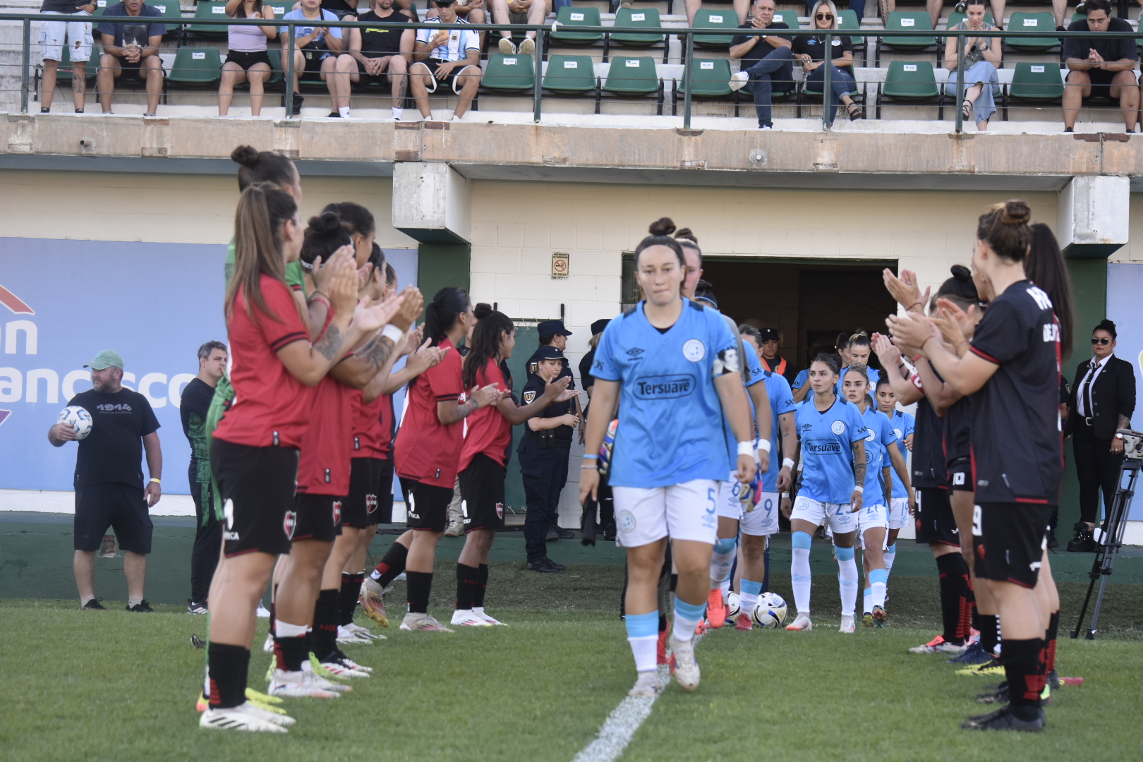 Belgrano vs Newell’s por el Trofeo de Campeones, en el estadio Juan Pablo Francia de San Francisco. (La Voz)
