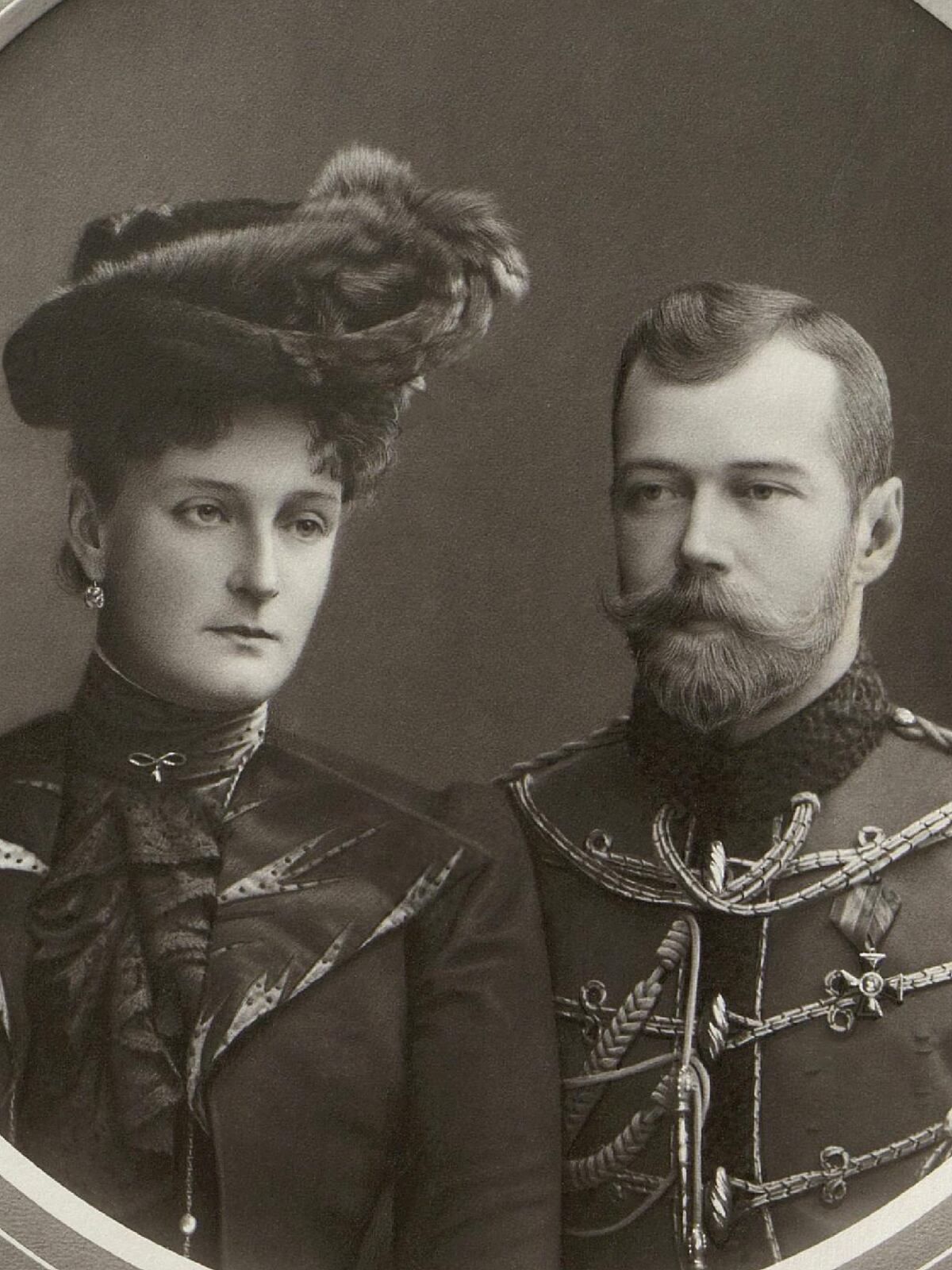 Nicolás II de Rusia y su esposa Alexandra