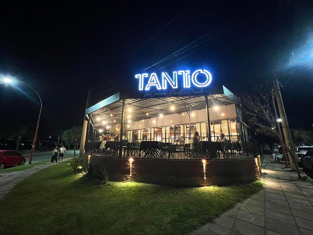 Tanto, restaurante cinco estrellas que sube la vara en Villa Carlos Paz.