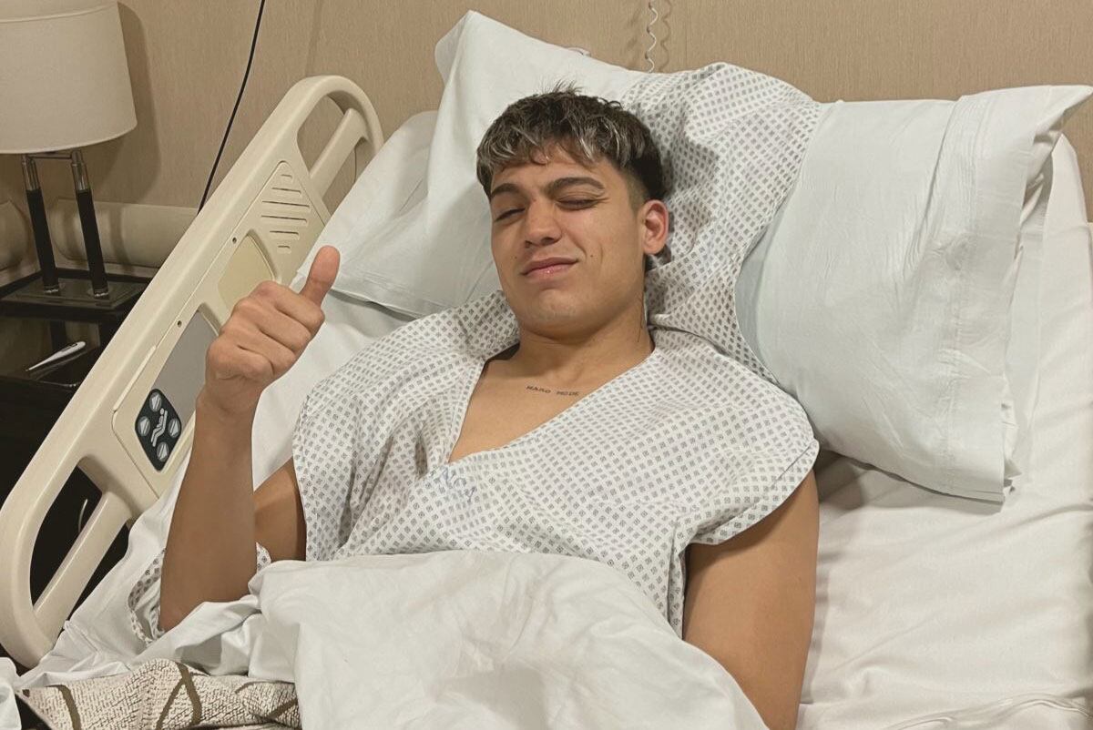 Zeballos, el jugador de Boca que se recupera de rotura de ligamento y meniscos en su rodilla. (Prensa Boca)