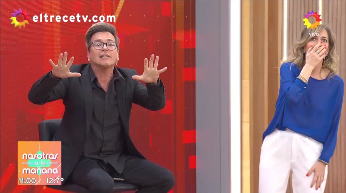 Guido llamando a su novio para que salga en cámara