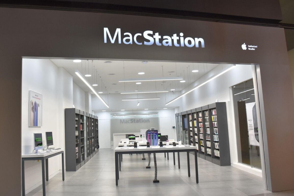 Inauguración de la sucursal Nuevocentro Shopping de MacStation.