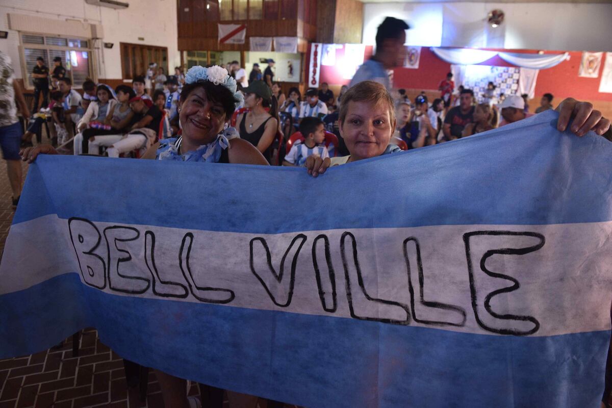 Así vive Calchín, tierra de Julián Álvarez, la final del Mundial Qatar 2022. (José Gabriel Hernández)