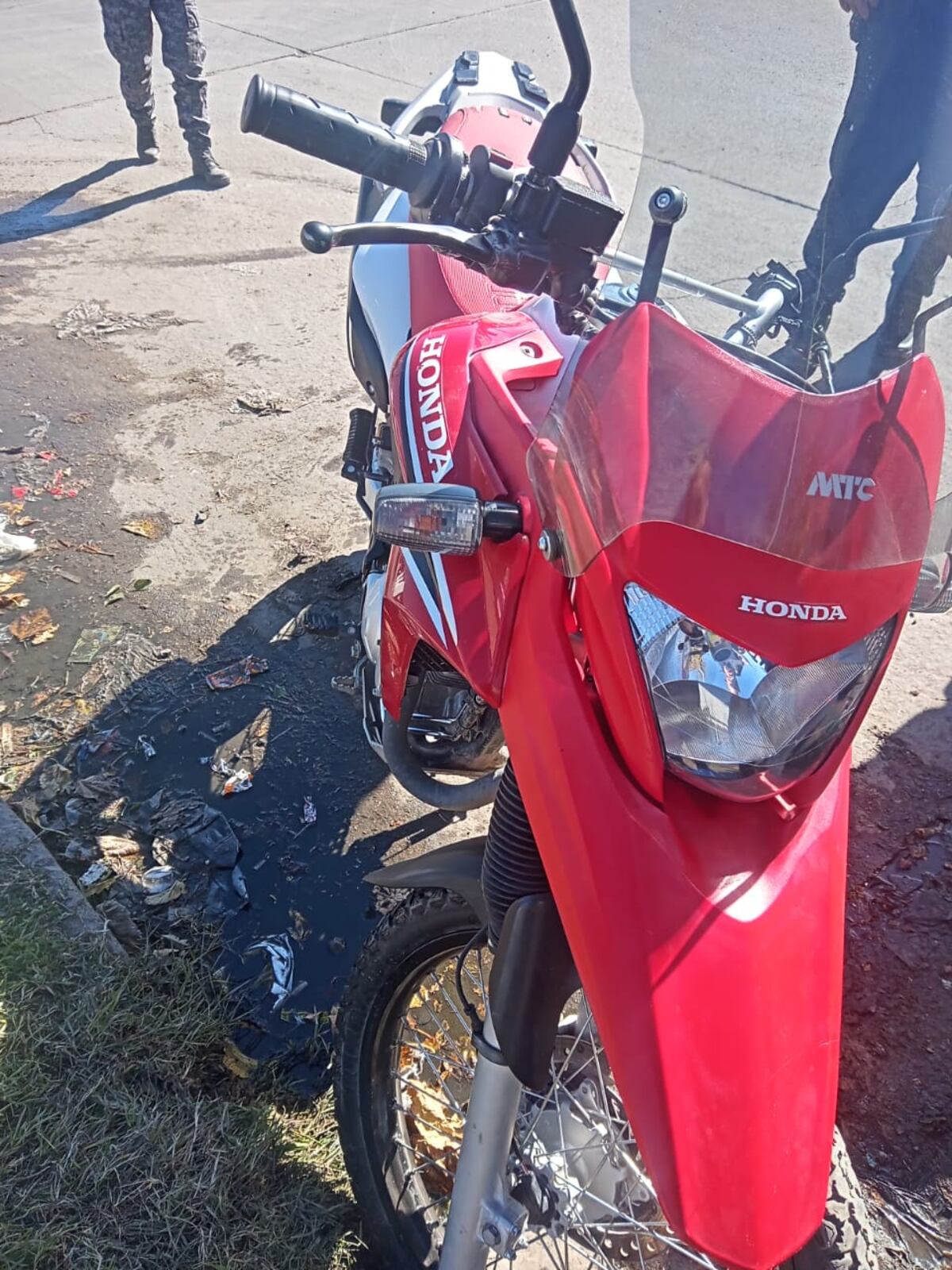 Motocicleta marca Honda XR secuestrada durante un procedimiento policial en barrio Ciudad de Mis Sueños. Foto ilustrativa. (Policía de Córdoba)