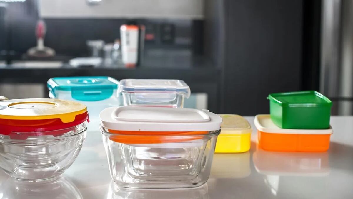 Optar mejor por alternativas más saludables, como el vidrio.