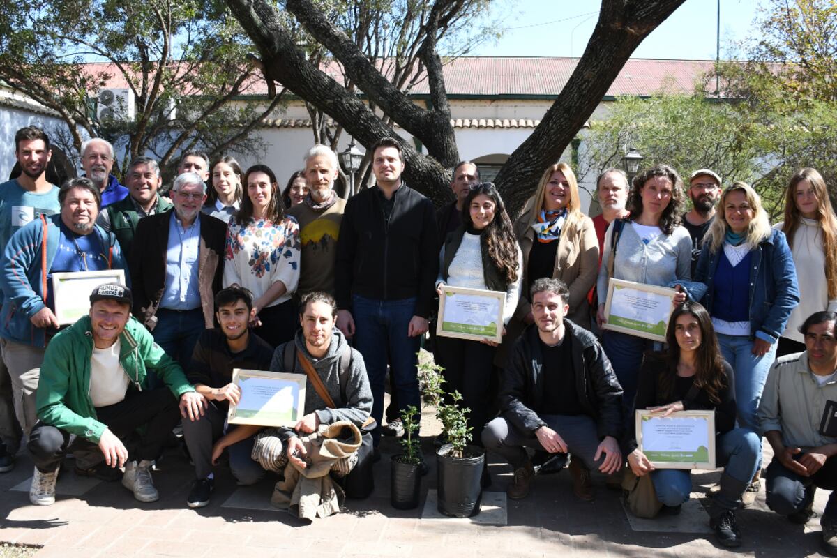 La Mesa del Tabaquillo busca potenciar y apoyar desde el Gobierno provincial el trabajo de estas agrupaciones.