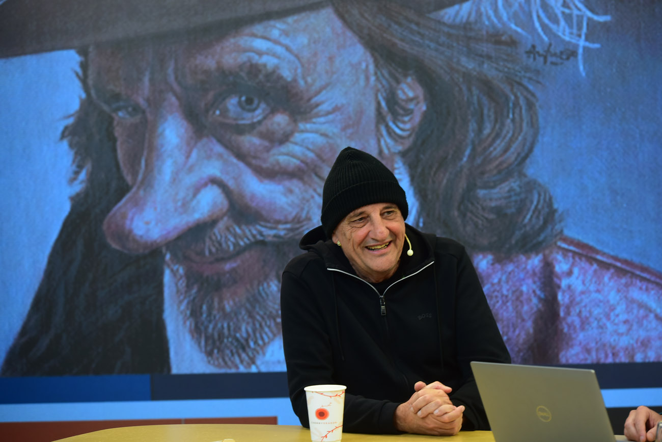 El actor Gabriel "El Puma" Goity en la mañana del Streaming de La Voz en Vivo. (Nicolás Bravo / La Voz)