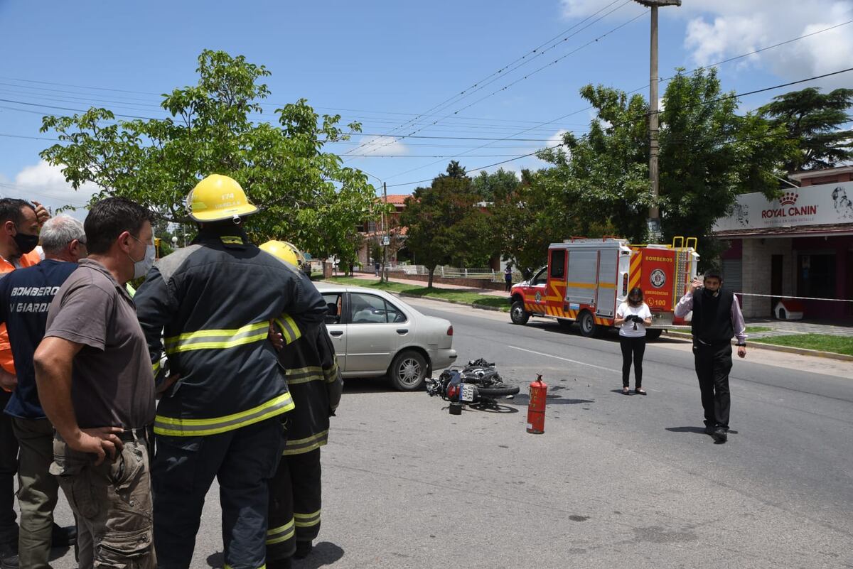 Siniestro vial fatal en la ruta 38, a la altura de Villa Giardino, con un motociclista muerto. (La Voz)