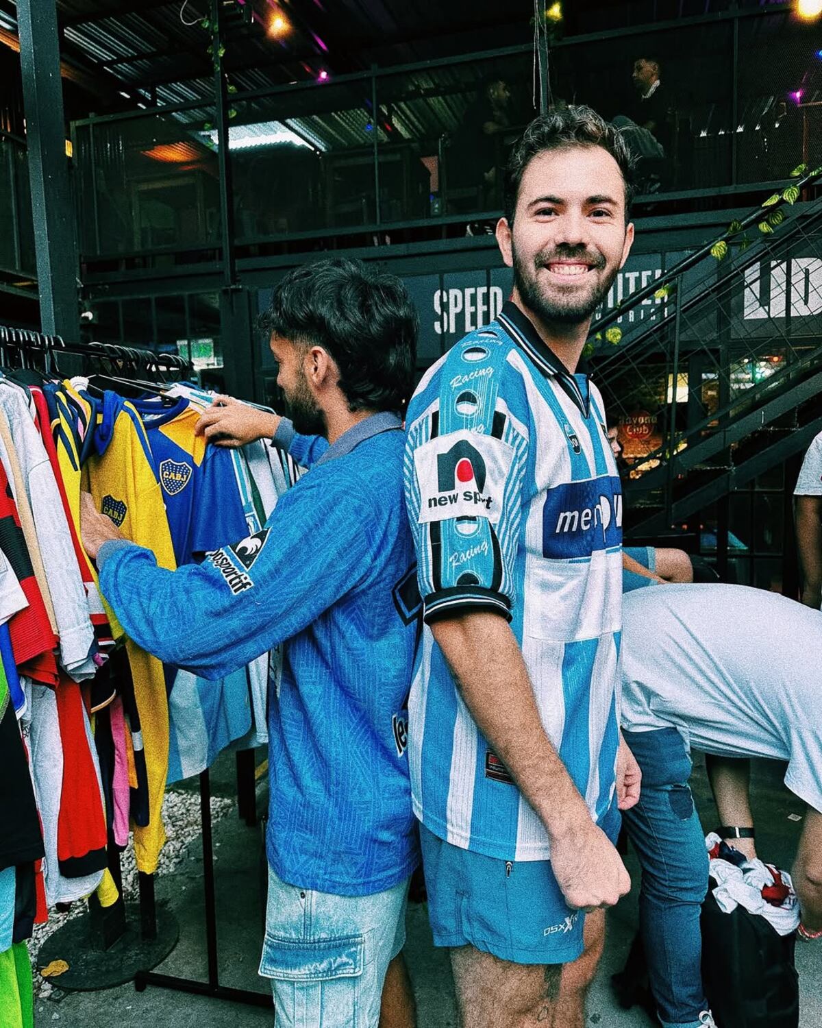La feria de camisetas de fútbol más copada de Córdoba celebra su aniversario. (Gentileza Camisetazo).