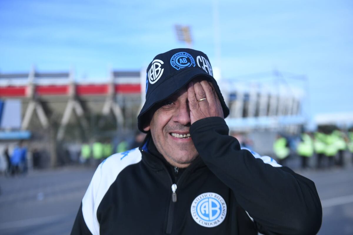 Cara e´cancha de Belgrano en el Kempes antes del partido contra Delfín (Javier Ferreyra / La Voz)
