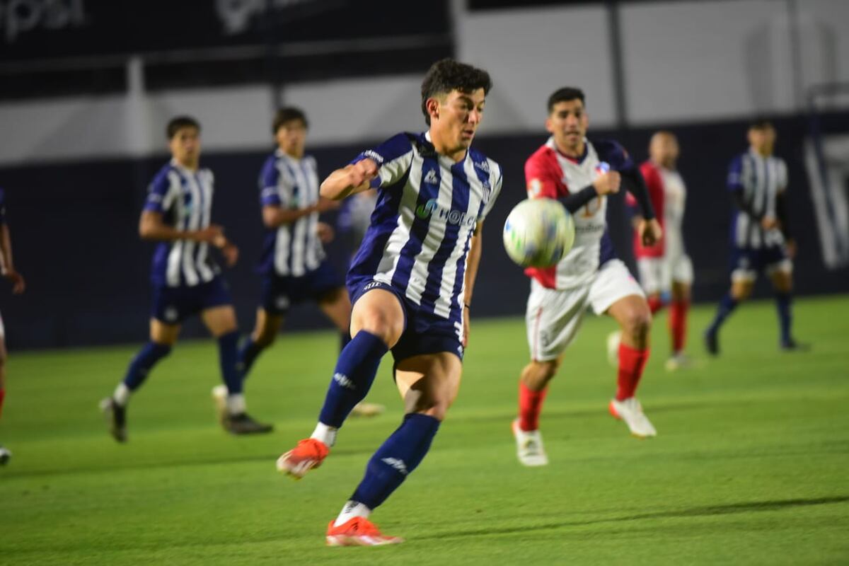 Talleres enfrentó a Matienzo de Monte Buey por la Copa Córdoba. (Javier Ferreyra / La Voz)