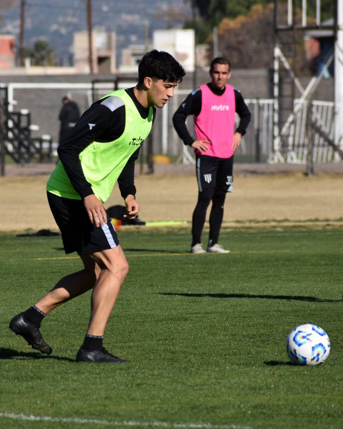 Lautaro Carrera entrenando en Gimnasia de Mendoza. (Prensa Gimnasia).